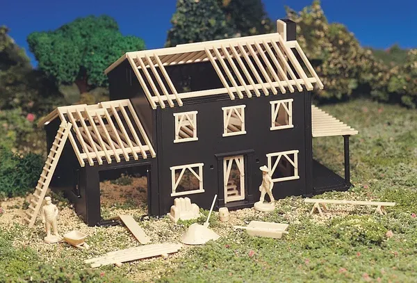 160-45191 – House Under Construction Kit (HO Scale)