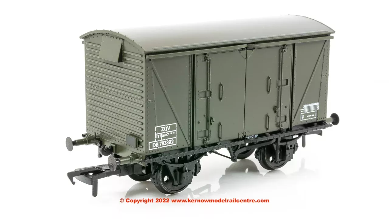 Bachmann BR 12T Vanwide Ventilated Van BR Departmental