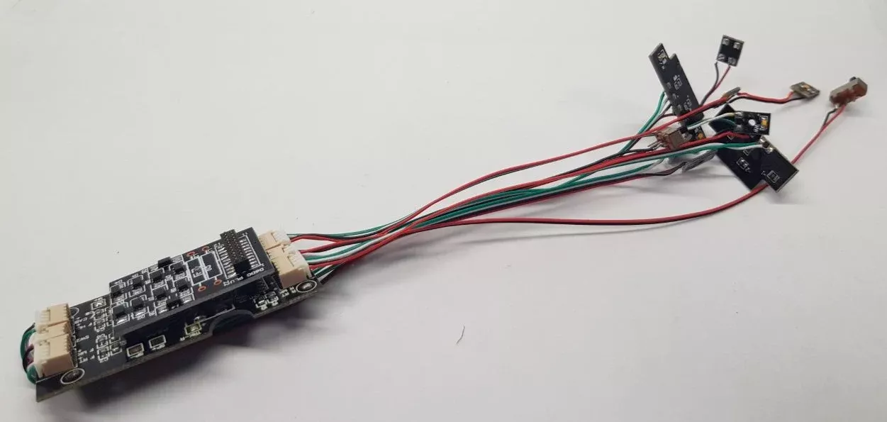 -Box D600 Class 41 Warship Diesel circuit board
