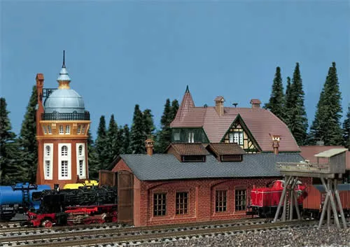 Faller 222141 N Scale Oldtimer Engine Shed – Weathered Model