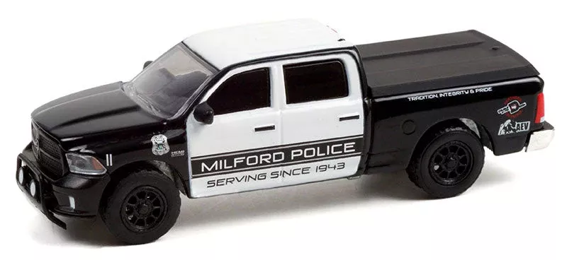 Greenlight 42980-E 1/64 Scale Milford Michigan Police Serving Since 1943
