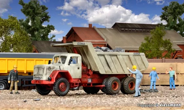 Kibri - 14031 - MAGIRUS with MEILLER Tipper Kit (HO Scale)