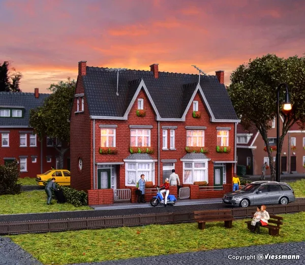 Kibri – 38323 – House Kit – Bussardstraße (HO Scale)