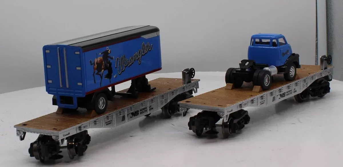 Menards 275-9392 NORFOLK SOUTHERN 2-Piece Flatcar with 1954 GMC Wrangler Tractor & Trailer Set O Scale NEW