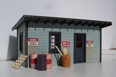 Motrak Models 63000 S Scale The Supply Shed -- Kit