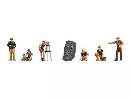 Noch 15043 HO Scale Archaeologists with Accessories — pkg(6)