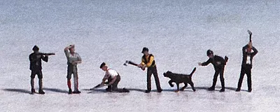 Noch 36060 Figures Hunters Lumberjacks and Dogs