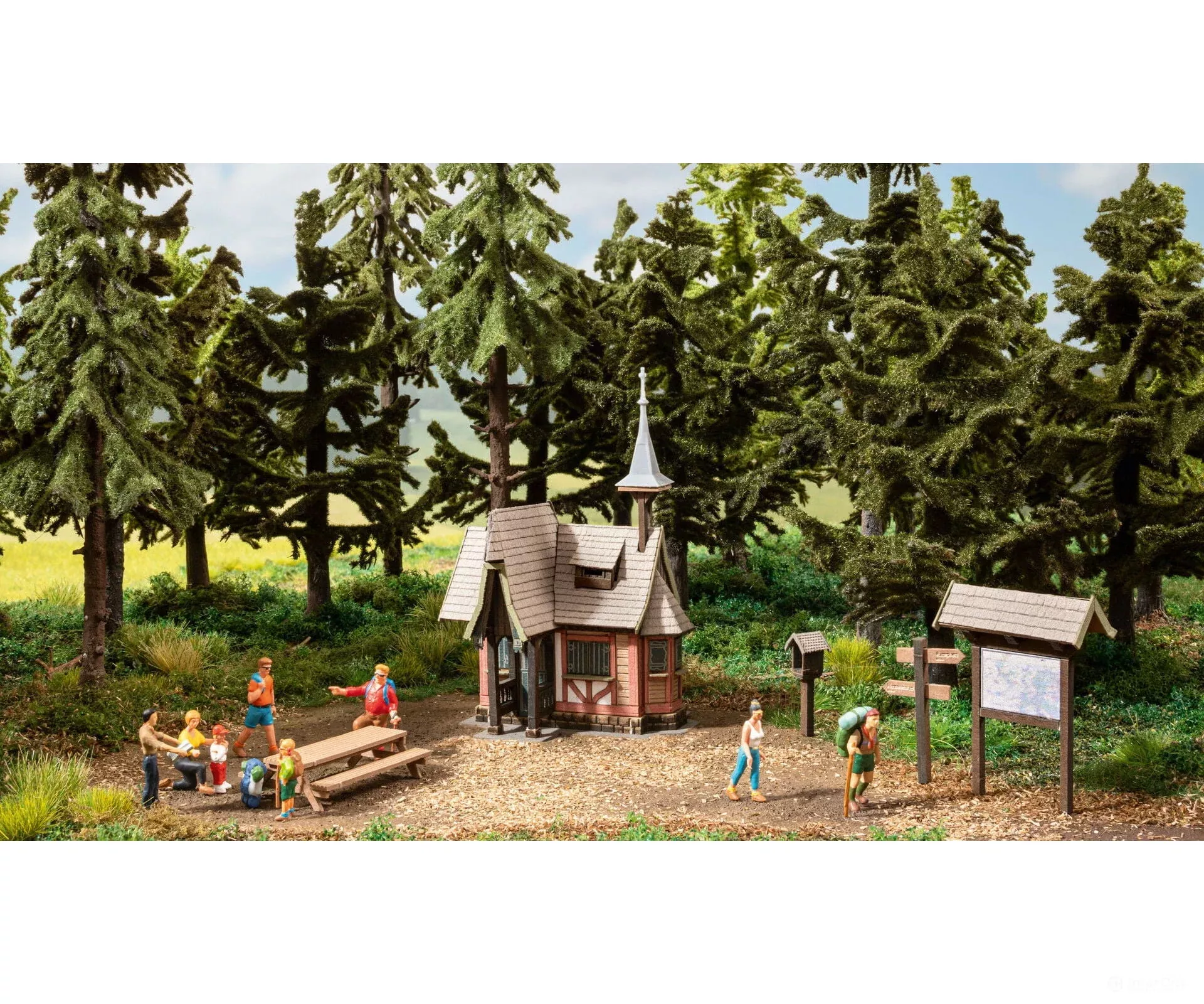 Noch 65617 HO Scenery Set ‘Hiking Trip to the Witch’s House’