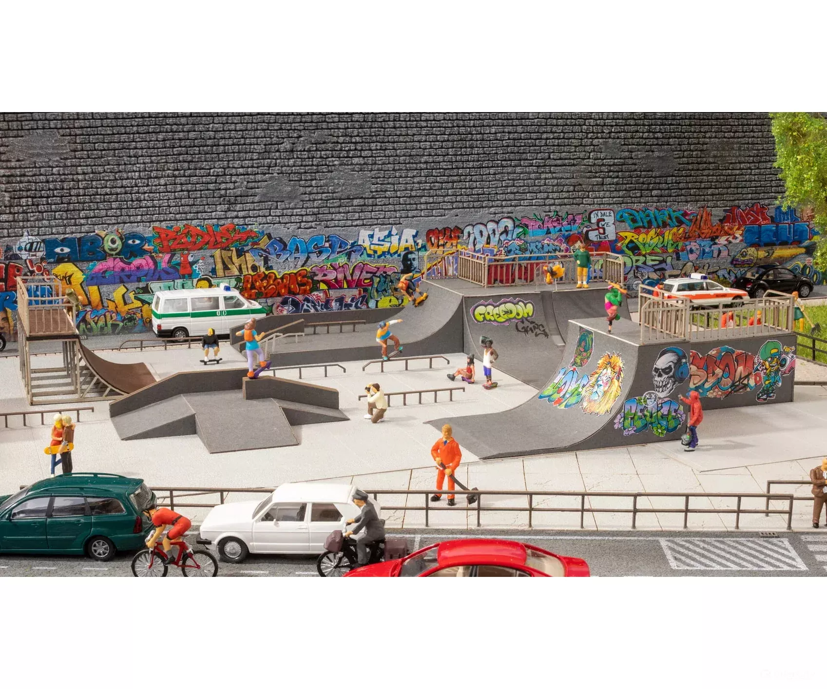 Noch 66834 HO Micro-motion Skatepark HO