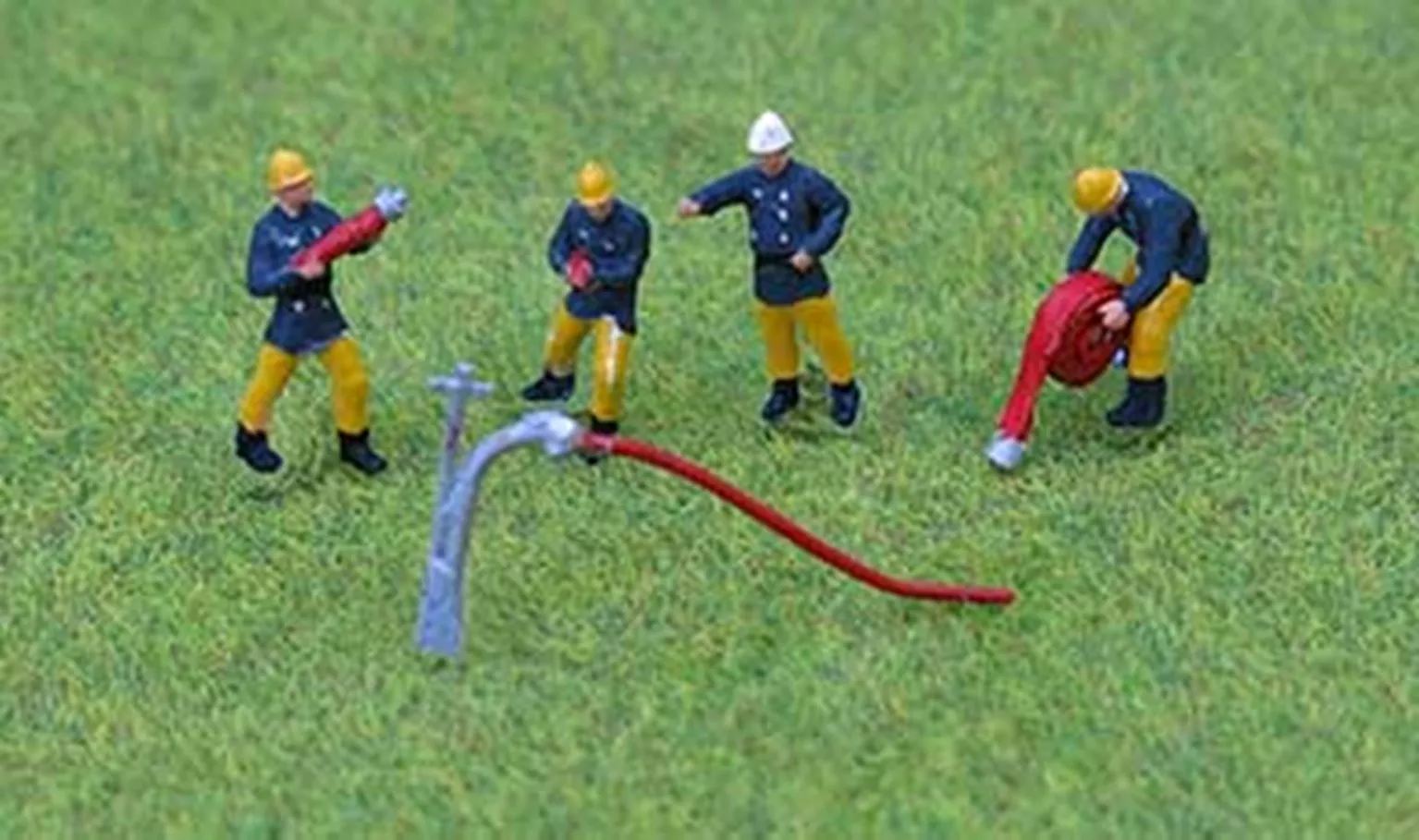 PDZ41 OO Gauge 1970/80 Fire Crew