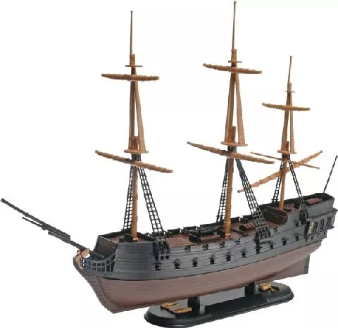 Revell Monogram 1971 1/350 Black Diamond Pirate Ship (Snap)