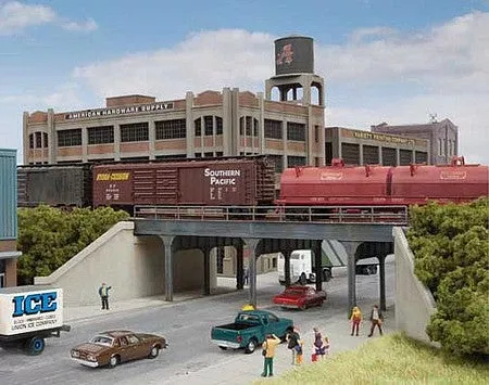 Walthers Cornerstone 3871 N Urban Steel Overpass Kit